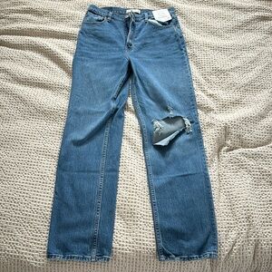 Abercrombie 90’s straight ultra high rise